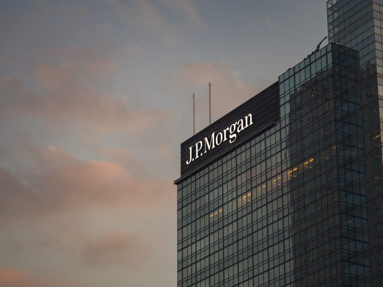 JPMorgan eyes deal to offload risk tied to $4 billon PE fund loans: report