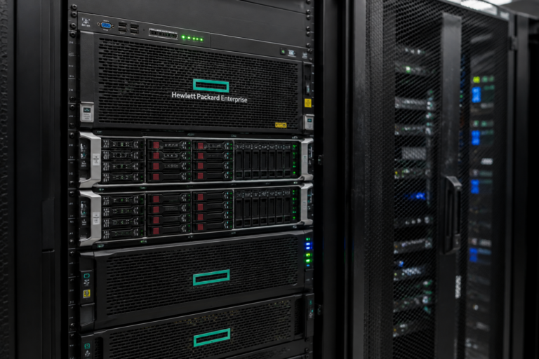 HPE stock forms rare cup-and-handle pattern as Dell earnings set up key catalyst
